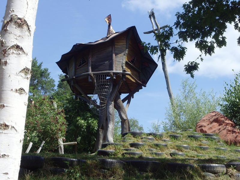 Treehouse Hideaways